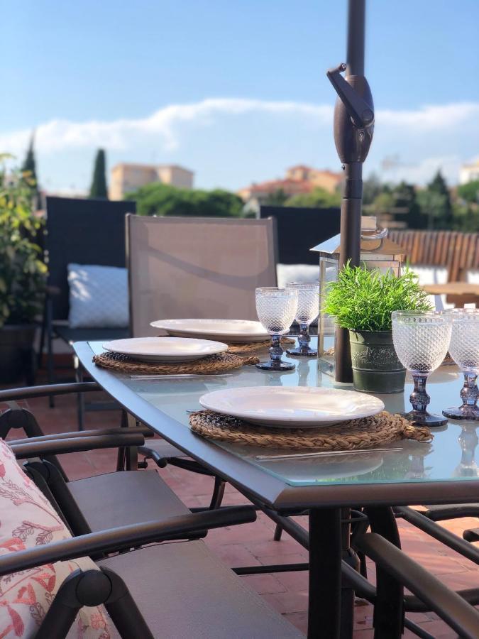 Apartamento Con Terraza Y Piscina En 马尔格莱特德玛 外观 照片