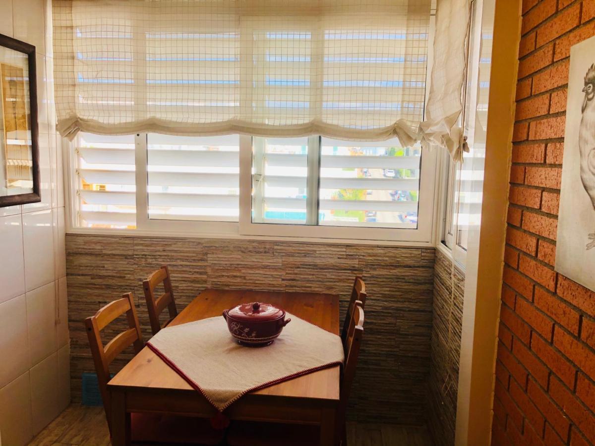 Apartamento Con Terraza Y Piscina En 马尔格莱特德玛 外观 照片